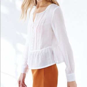 Alice + UO Giovanna Top